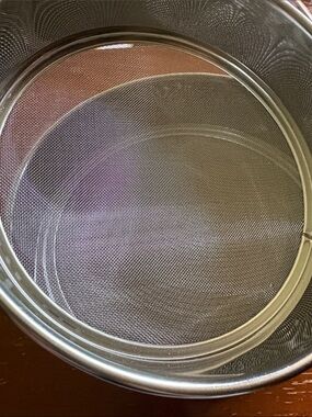 New - Stainless Steel Sprouter- circular tray. 7.5 inches X 2 inches tall.